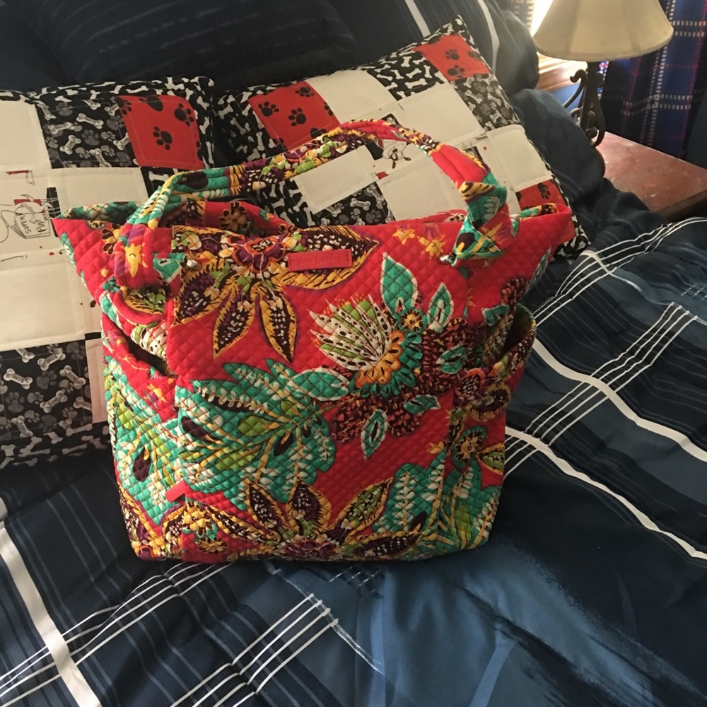Vera Bradley bag rumba pattern